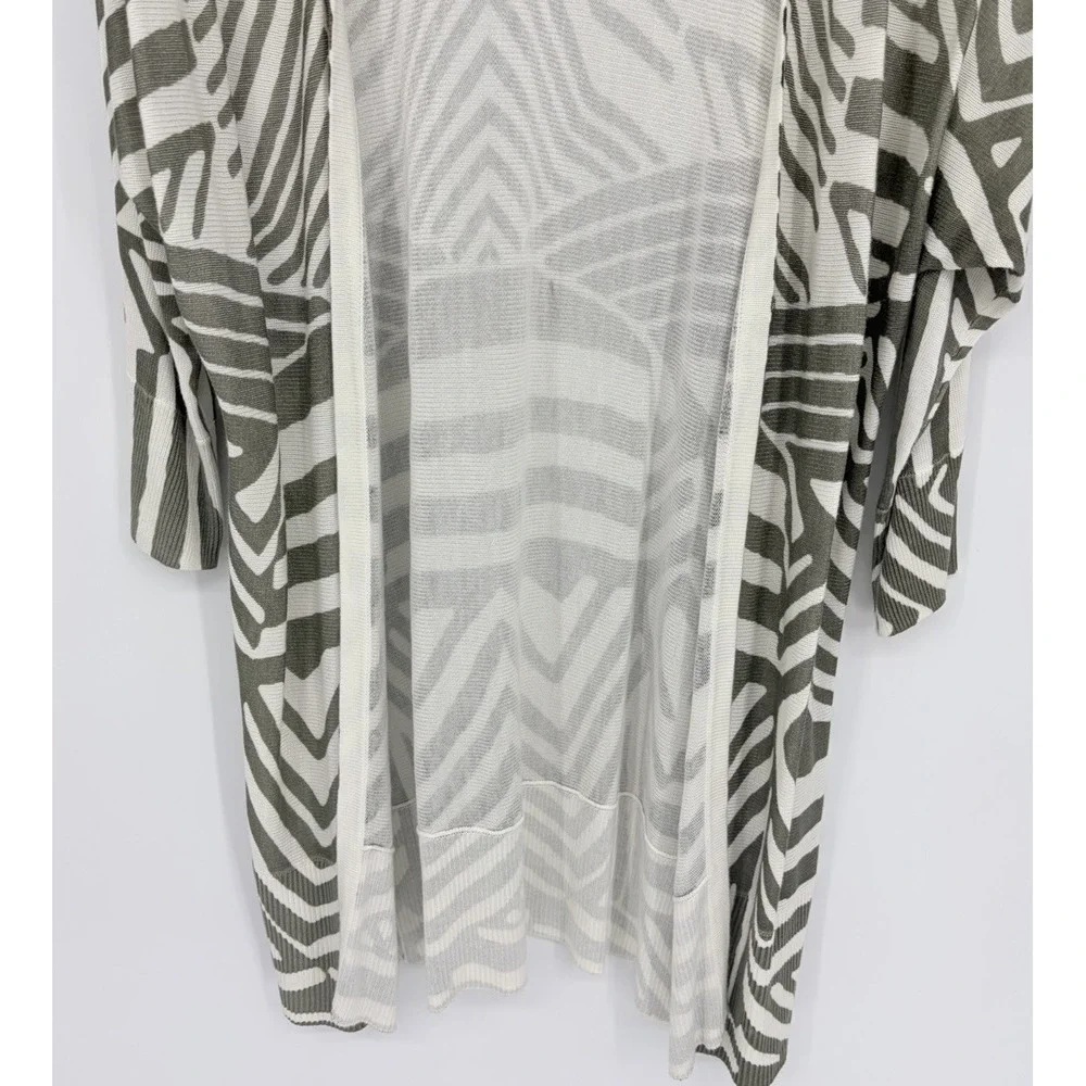 New Chico's Daniella Cardigan Graphic Waves Size 1 Long Line Open Rayon